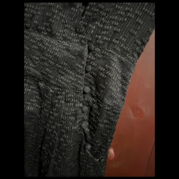 Lenon x Anthropologie Short Sleeve V-Neck Faux Wrap Romper Black Size S - NWT - Picture 4 of 16